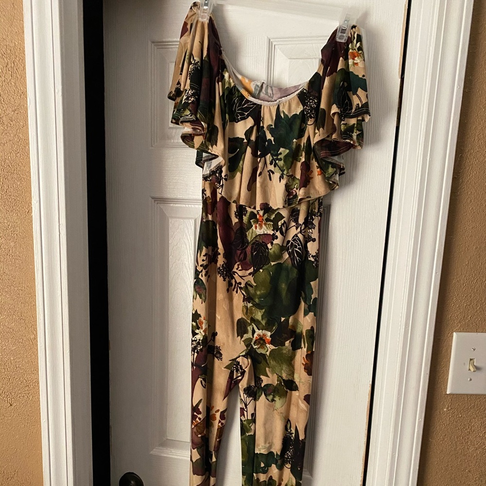 Floral Strapless fitting jumpsuit